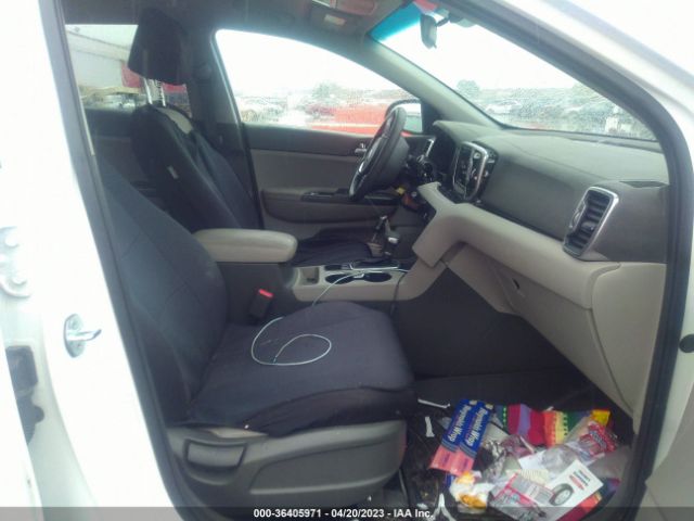 KNDPMCAC9K7566228 KIA Sportage Lx