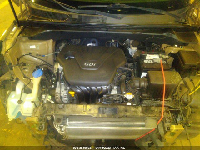 KNDJN2A28E7018553 KIA Soul Base