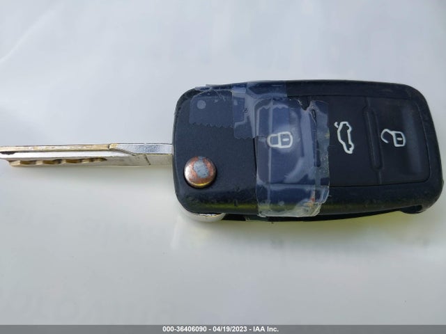3VW2K7AJ8FM268980 Volkswagen Jetta Sedan 2.0l S