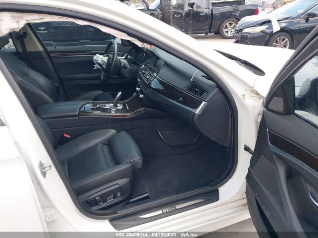 WBA5B1C53FG126735 BMW 5 Series 535i