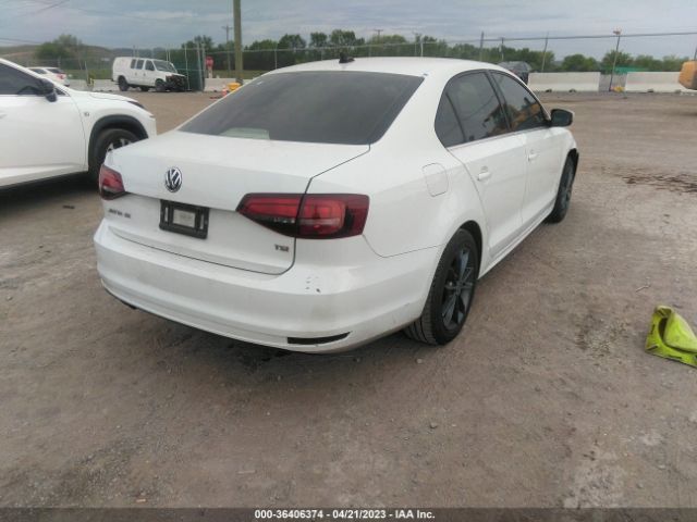 3VWB67AJ4HM209111 Volkswagen Jetta 1.4t Se