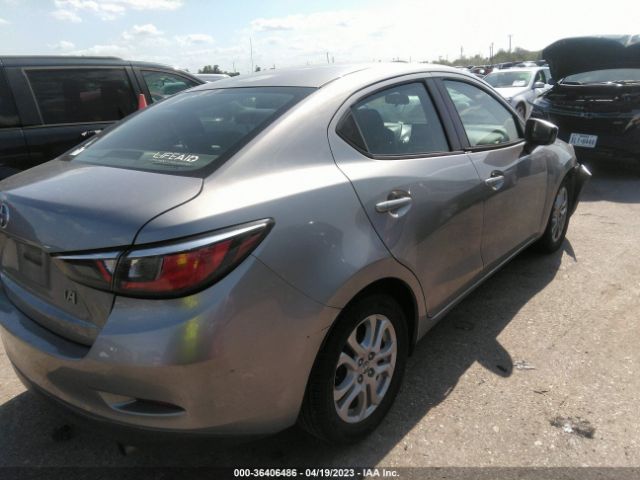 3MYDLBZV2GY132276 Scion IA
