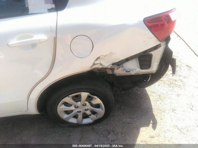 KNADM4A39E6354607 KIA RIO LX