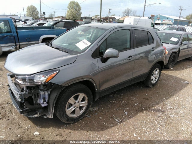 Chevrolet TRAX LS 2020 3GNCJNSB1LL219327 Image 2