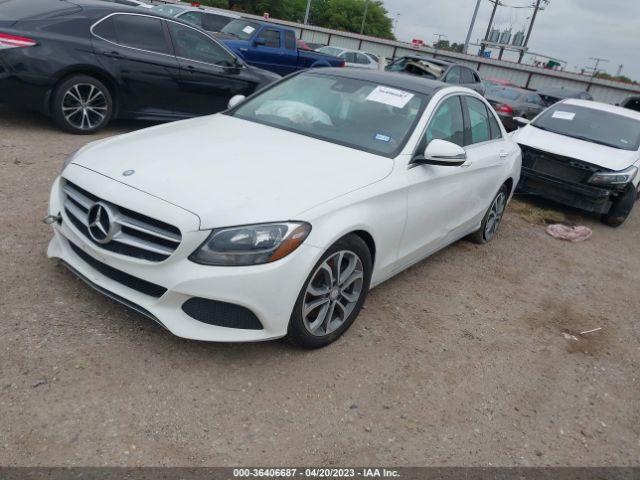 55SWF4JB4HU196634 Mercedes-Benz C-class C 300