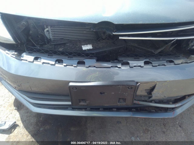 3VW2B7AJ3HM391038 Volkswagen Jetta 1.4t S