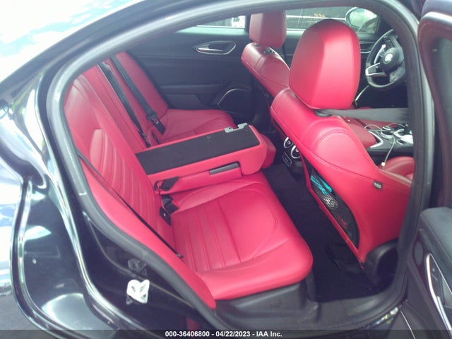 2022 Alfa Romeo Giulia, VIN: ZARFAMAN3N7659042