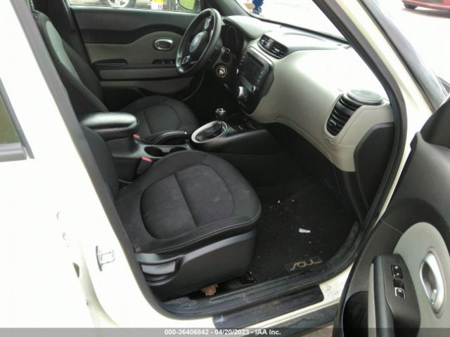 KNDJP3A50J7512751 KIA SOUL +