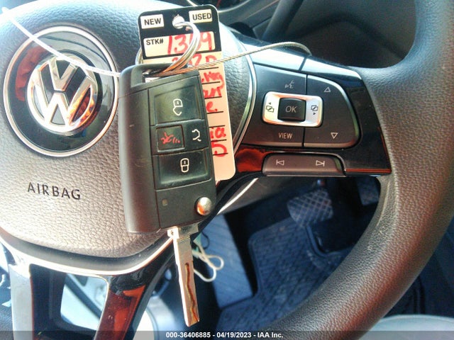 3VV1B7AX5LM112315 Volkswagen TIGUAN S