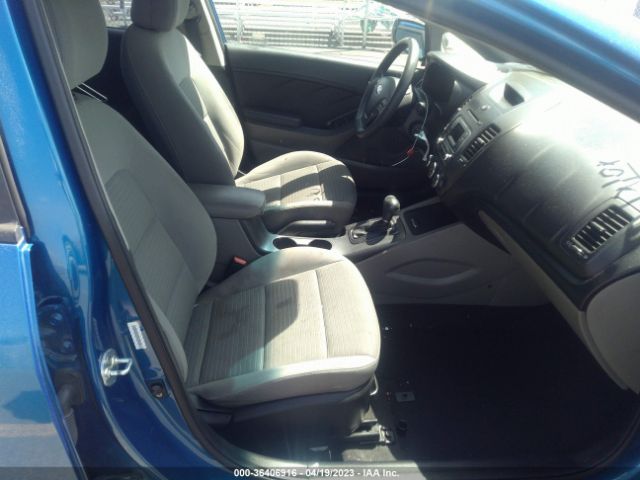 KNAFX4A61F5365506 KIA FORTE LX