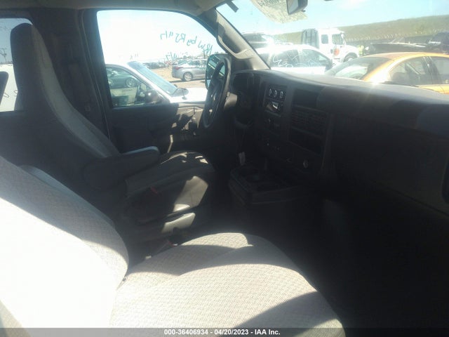 Chevrolet Express Passenger Lt 2019 1GAZGPFG0K1200835 Image 6
