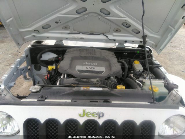 1C4BJWEG6FL531189 Jeep Wrangler Unlimited Sahara