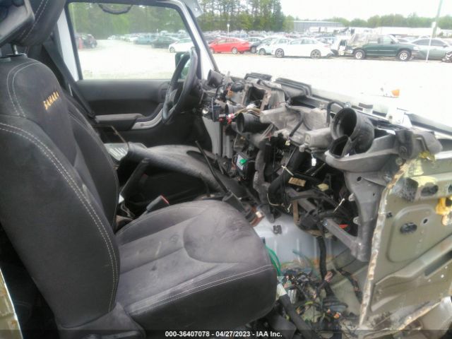 1C4BJWEG6FL531189 Jeep Wrangler Unlimited Sahara