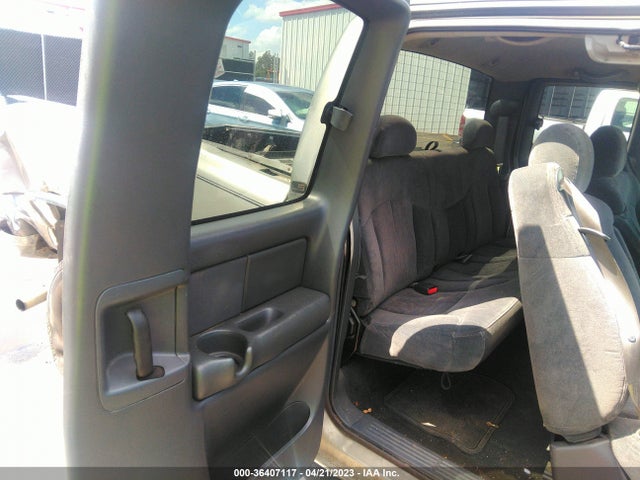 2001 CHEVROLET SILVERADO 1500 LS VIN: 2GCEC19T611297667