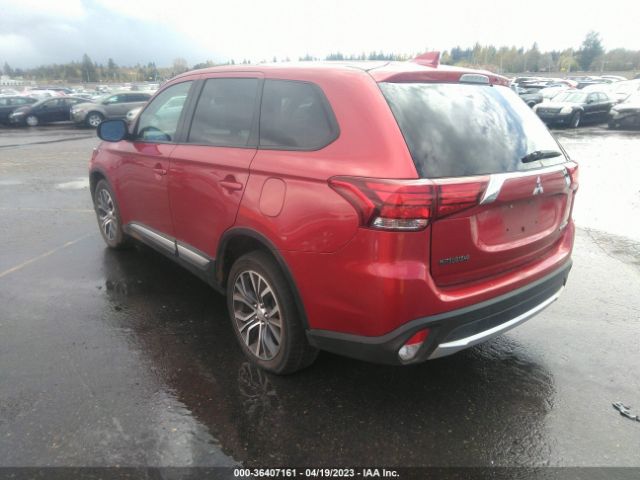 JA4AZ3A35JZ058424 Mitsubishi Outlander Es