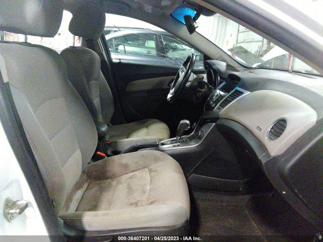 Chevrolet Cruze 1lt 2014 1G1PC5SB2E7416740 Image 5