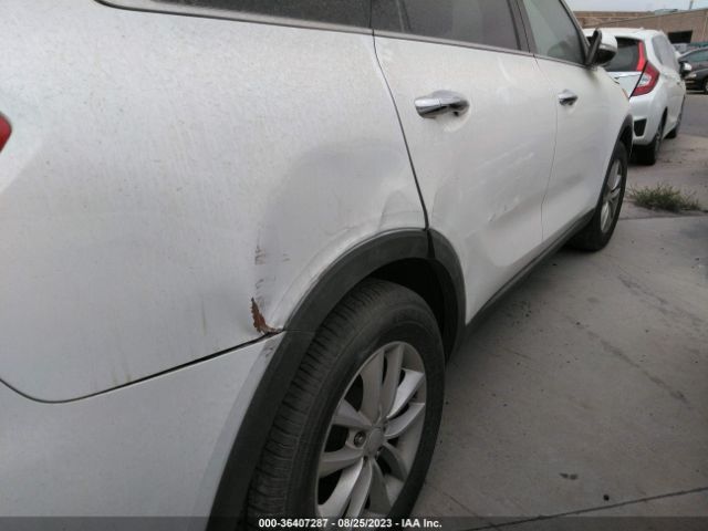 5XYPG4A51HG223584 KIA Sorento Lx V6