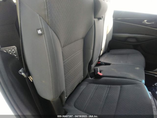 5XYPG4A51HG223584 KIA Sorento Lx V6