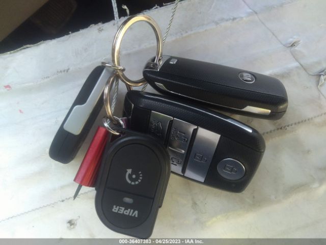 KNDMB5C12K6513456 KIA SEDONA EX