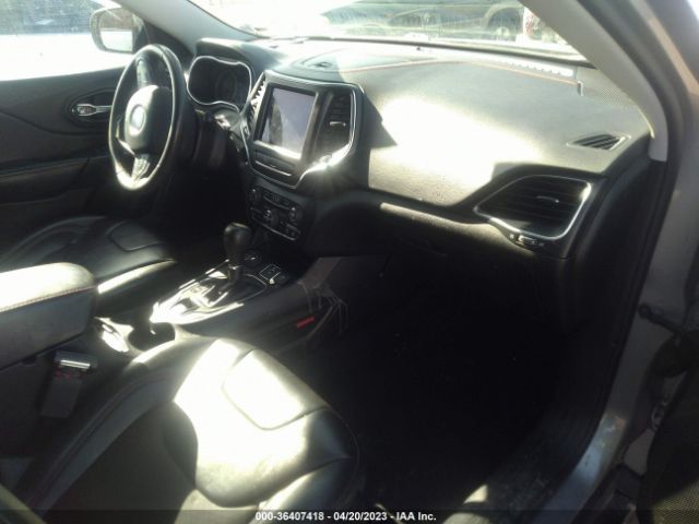 1C4PJMBXXLD650853 Jeep Cherokee Trailhawk