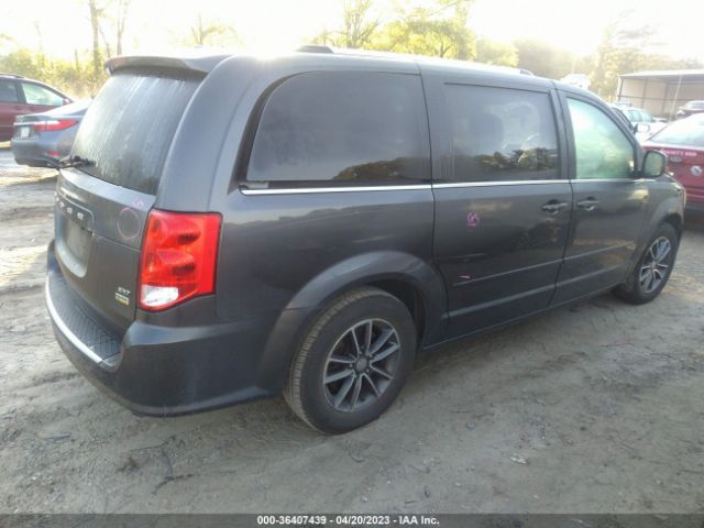 2C4RDGCG4HR818121 Dodge Grand Caravan Sxt