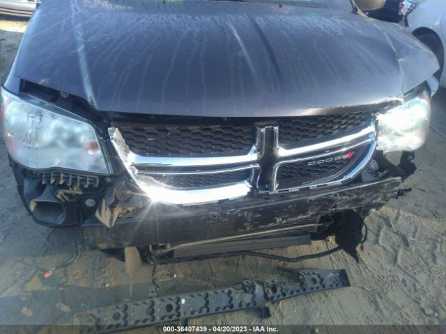 2C4RDGCG4HR818121 Dodge Grand Caravan Sxt
