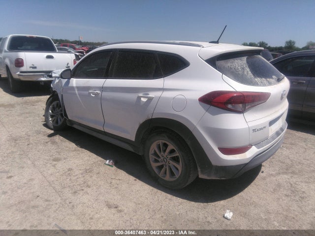 Hyundai TUCSON SE 2017 KM8J33A4XHU407631 Image 4