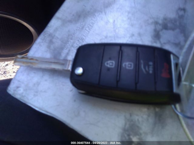 KNDJX3A55G7285260 KIA Soul !