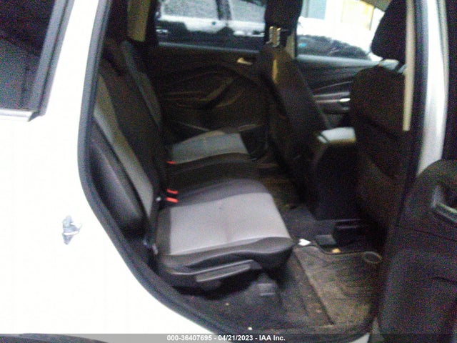 Ford ESCAPE SE 2017 1FMCU9G9XHUD93676 Image 8
