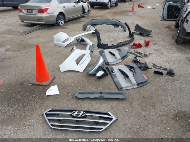 Hyundai TUCSON SEL 2018 KM8J33A42JU665597 Image 4