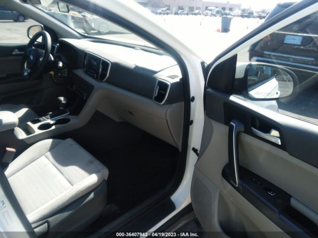KNDPM3AC8J7343564 KIA Sportage Lx