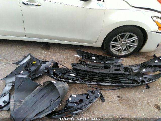 3KPF24AD9NE472936 KIA Forte Lxs