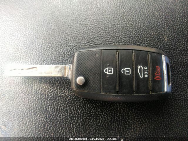 5XXGT4L34GG066093 KIA Optima Lx