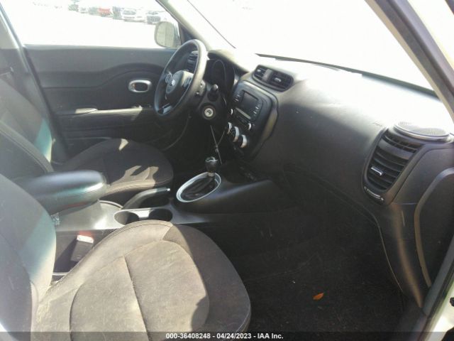 KNDJN2A24K7015130 KIA Soul Base