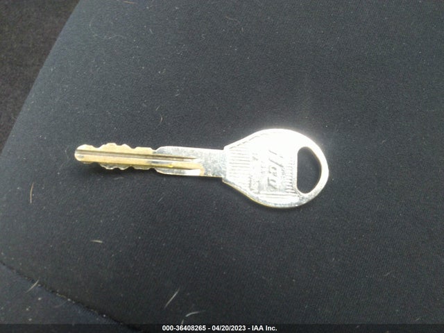 36408265 :رقم المزاد ، 3N1CN7AP4DL863804 vin ، 2013 Nissan Versa S مزاد بيع