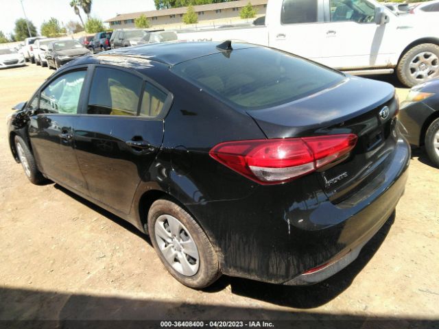 3KPFK4A72JE251568 KIA FORTE LX