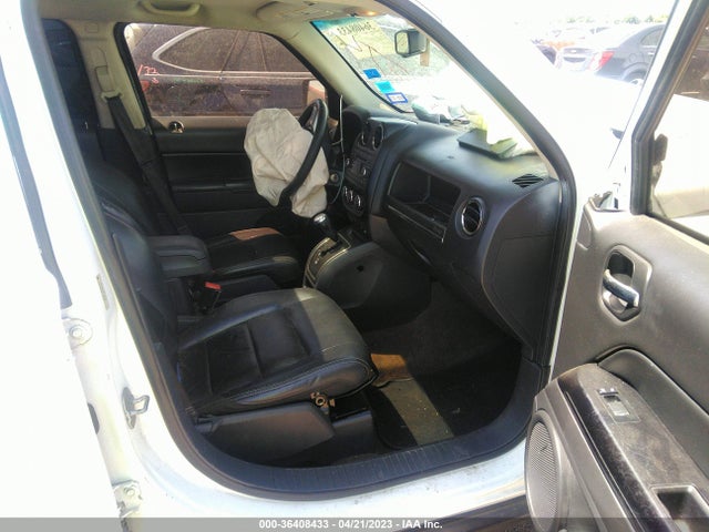 1C4NJPFA3FD110778 Jeep Patriot High Altitude Edition