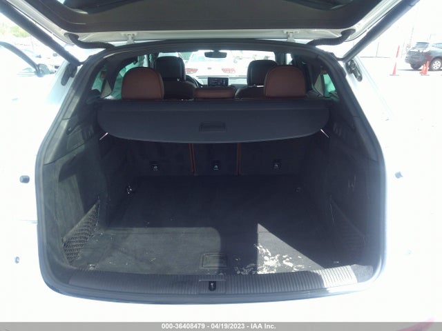 WA1BNAFY7K2100532 Audi Q5 Premium Plus