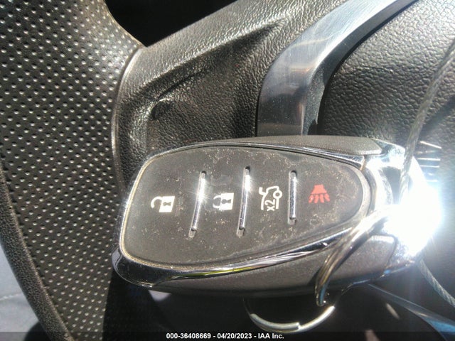 Chevrolet MALIBU LS 2019 1G1ZC5ST9KF191025 Image 3