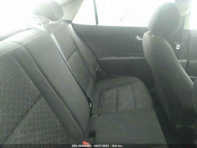 3KPA24AB7JE073171 KIA RIO S