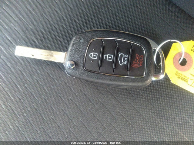 Hyundai TUCSON SE 2020 KM8J2CA47LU170429 Image 3