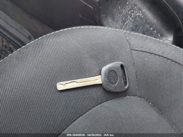 KNDJP3A50J7607102 KIA SOUL +