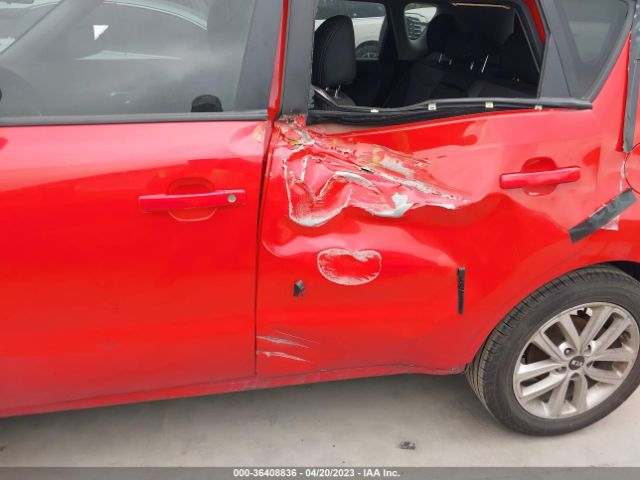 KNDJP3A50J7607102 KIA SOUL +