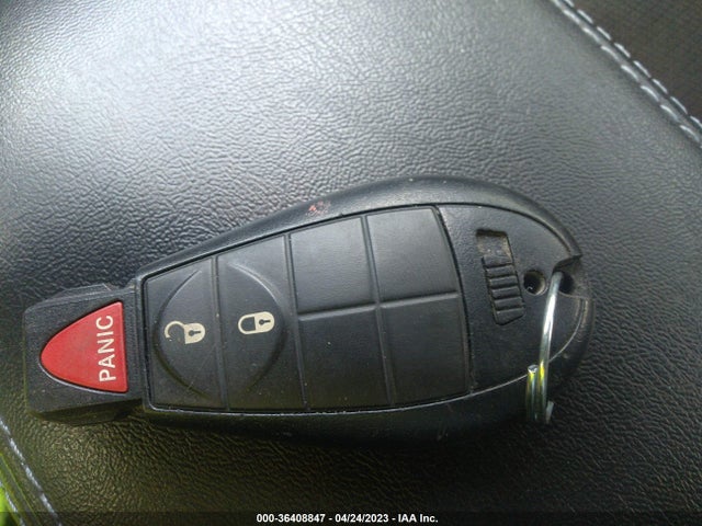1C4PJMCXXKD376082 Jeep Cherokee Latitude 4x4