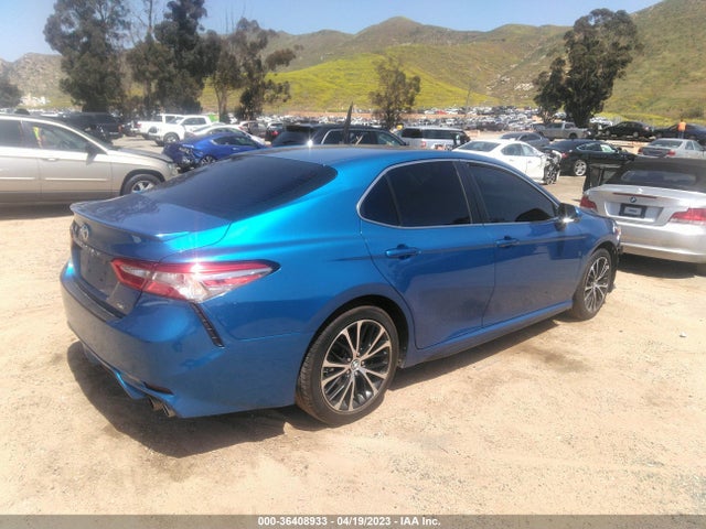 Toyota CAMRY SE 2018 4T1B11HK2JU038031 Image 4