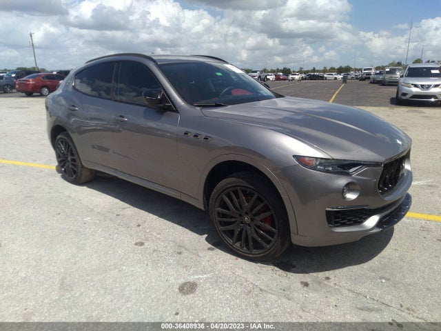 2022 Maserati Levante, VIN: ZN661XUA4NX389189