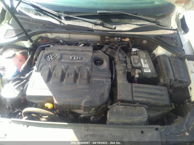 1VWCV7A31FC063175 Volkswagen Passat 2.0l Tdi Sel Premium