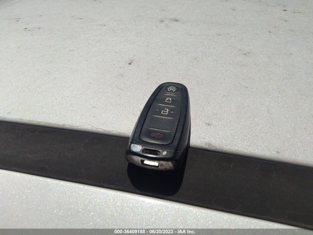 2016 FORD FOCUS TITANIUM VIN: 1FADP3N2XGL255861