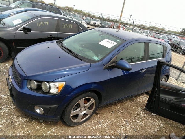 Chevrolet SONIC LTZ 2014 1G1JE6SB4E4218166 Image 2