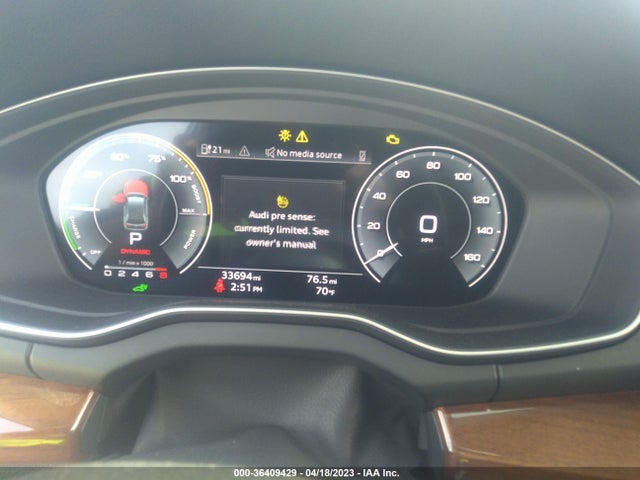 2021 Audi Q5, VIN: WA1E2AFY0M2048735